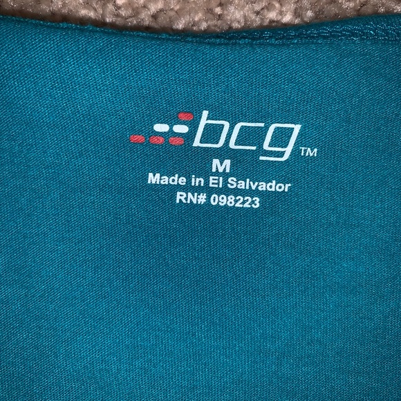 2 different color bcg long sleeve shirts - Picture 4 of 4